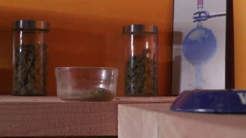 Cutting Marijuana With Scissors 스톡 동영상 83018256