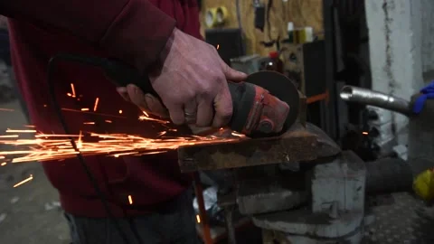 Cutting metal Stock-Footage 220874644