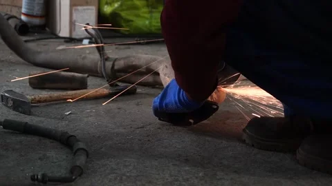 Cutting metal Video stock 222889536