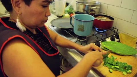 Cutting Nopal Cactus for Salsa verde sauce 27 Stock Footage 135895027