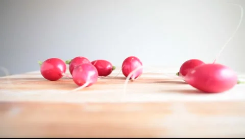  cutting radish Video stock 2857122