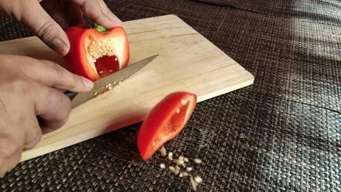 Cutting Red bell pepper Video stock 166549940