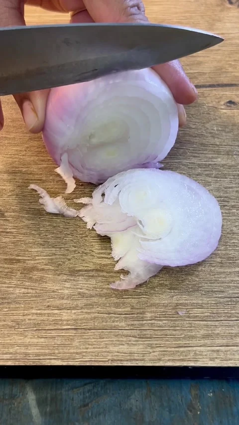 Cutting root onion into slices. Stock Footage 286219311