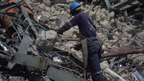 Cutting Scrap Metal at construction site Stock Footage 82068053