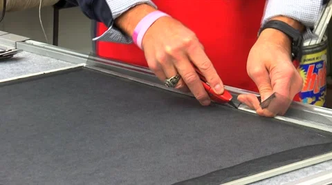 Cutting screen door Видео 40340665