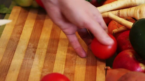 Cutting a tomato Stock Footage 34254157