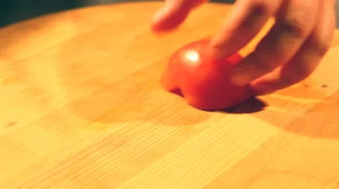 Cutting of tomatoes Video stock 8975628
