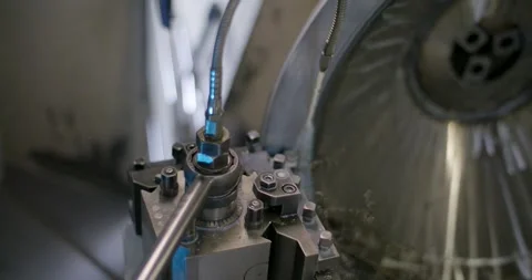 Cutting Tool on Rotating Metal Workpiece, Turning Shop, Extreme Close Up Vídeo Stock 340348009
