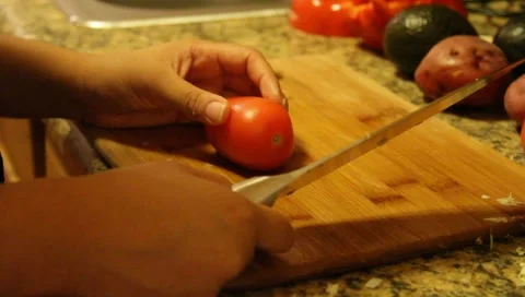 Cuttingtomato2 Video stock 4885297