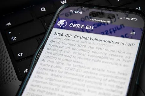 Cybersecurity authorities warn of vulnerabilities in PHP programming language, M Stock Photos