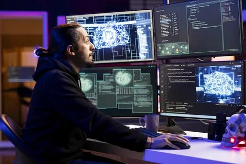 Cybersecurity guru using AI technology to break into secure computer systems Foto stock