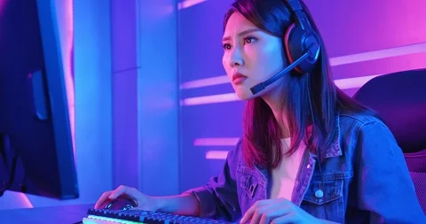 Cybersport mouse is stop working Stock Footage 119625474