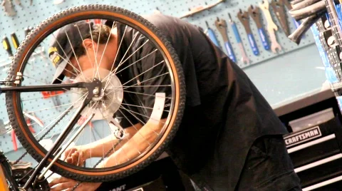 Cycle Repair Video stock 846088