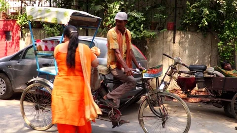 Cycle Rickshaw Stock Footage 73001290