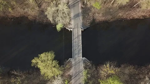 Cyclist on the bridge Video stock 127186979