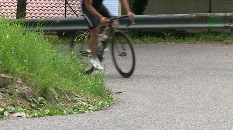Cyclist going uphill Stock Footage 33941157