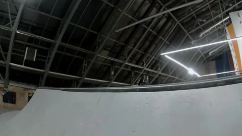 Cyclist performs tricks and jumping from the springboards Video stock 102120044