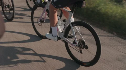Cyclist Riding Patterned Road Bike Fast During Cycling Race Vidéo 333699594