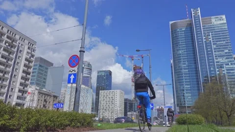 Cyclists on bicycle path. Stock Footage 155025096