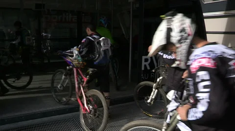 Cyclists getting ready for race Stock Footage 33061320