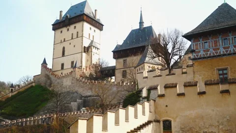 Czech castle Karlstein side view 库存影片 270916397