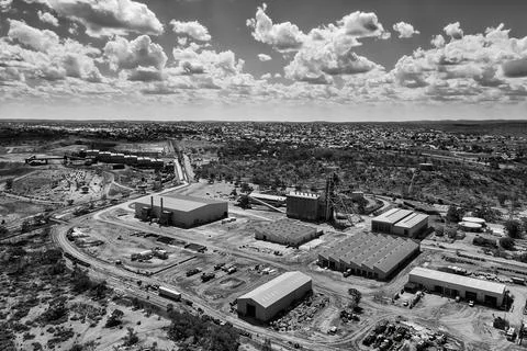 D BH Junction Mine clouds BW Foto stock