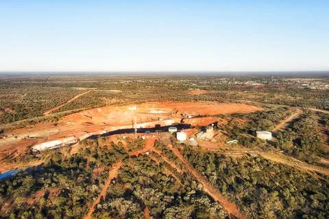 D Cobar mine hill side to town Foto stock