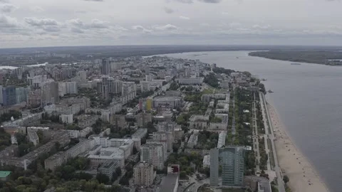 D-Log. Samara, Russia. Panoramic view of the city of Samara, the embankment and Vidéo 150567335