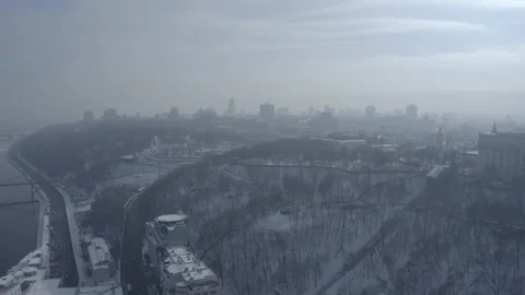 D-log. Winter city Kiev. Ukraine. City center. Sunny day. Historical center. 스톡 동영상 150960229