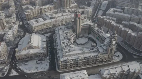 D-log. Winter city Kiev. Ukraine. City center. Sunny day. Historical center. Vidéo 150981303