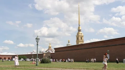 D Paul Fortress on a cloudy summer day. 스톡 동영상 341166844