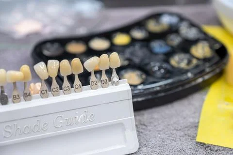 A-D shade guide for tooth crowns to select the proper tooth color in techni.. Stock Photos
