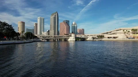 D2201JAN00655WGA Stock Footage 168994779