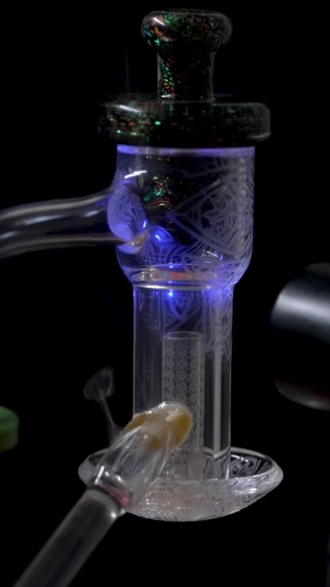 Dab of quartz nail Stock Footage 262792916