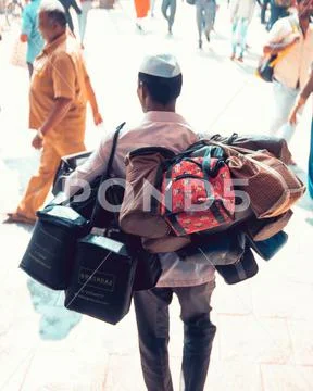 Dabbawala food delivery in Mumbai Stock Photos