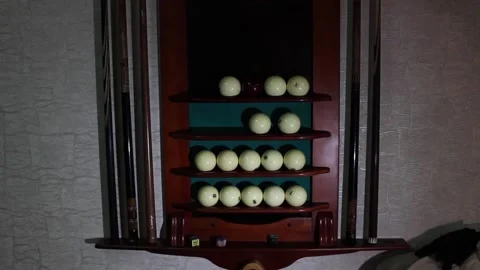 Dacha 003.1The light beam moves vertically and illuminates the billiard ball Video stock 137888289