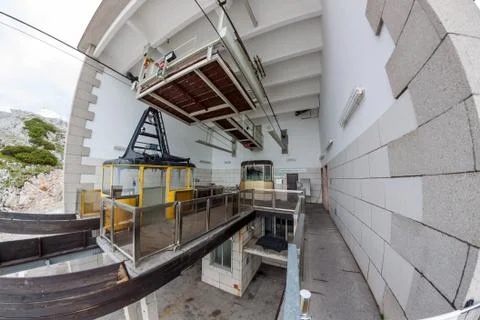 Dachstein-Krippenstein ropeway Stock Photos