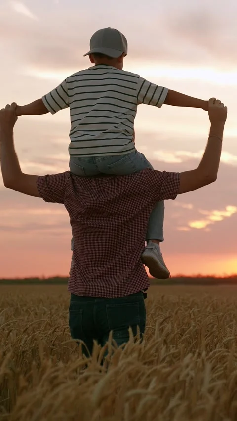 Dad child are playing run outdoors in countryside. Dad young son are traveling Stock Footage 319451825