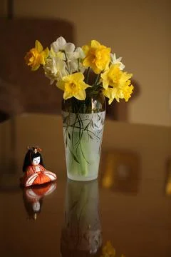 Daffodil in vase7 Stock Photos