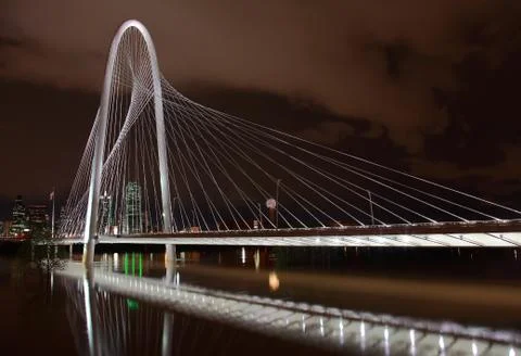 Dallas Bridge at night with reflection in river Stock Photos