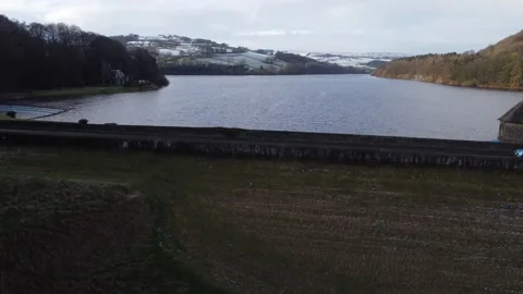 Dam Flask Altitude pan 2 4K RAW Vidéo 146534230