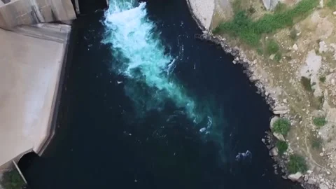 Dam in Kurdistan Vídeos de archivo 143576327
