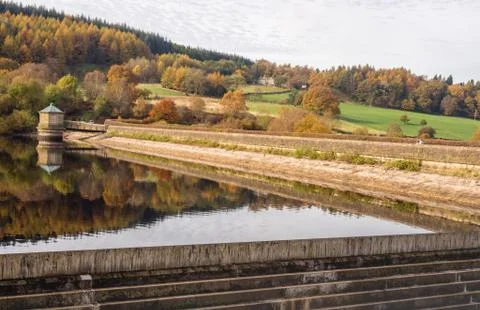 Dam wall Stock Photos