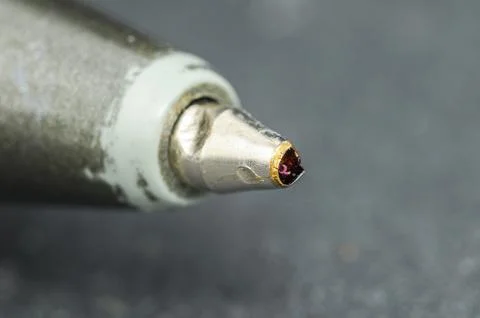 Damaged and broken pen tip macro. Extreme close-up of a ballpoint pen witho.. Foto stock