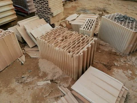 Damaged ceramic block during construction process Fotos de archivo