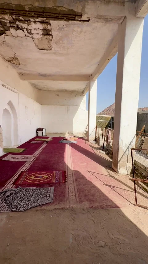 Damaged Open-Air Mosque Interior 動画素材 338263878