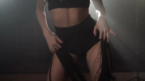 Dance of the girl 库存影片 86567955