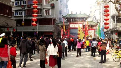 Dance lion performance, celebrate the Spring Festival Stock Footage 85924731