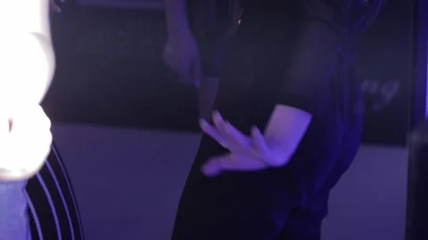Dance party dj light people Видео 142837698