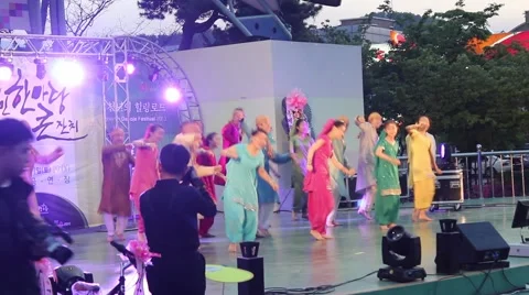 DANCE PERFORMANCE Stock Footage 47438682